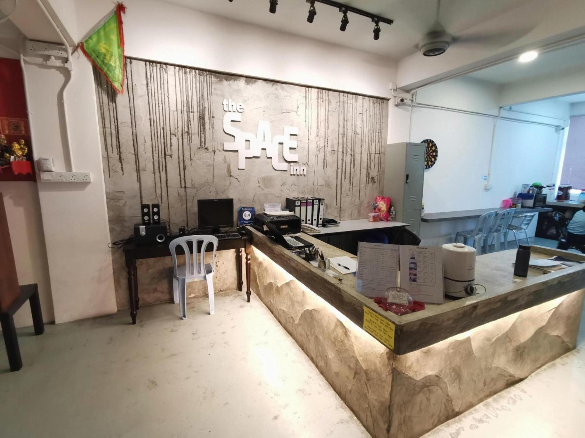 Spot On 90587 The Space Inn Kuala Terengganu Exterior photo